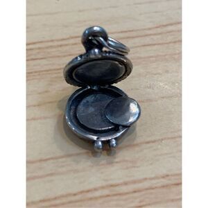 .925 Makeup Compact Sterling Silver Jewelry Charm #powder #makeup